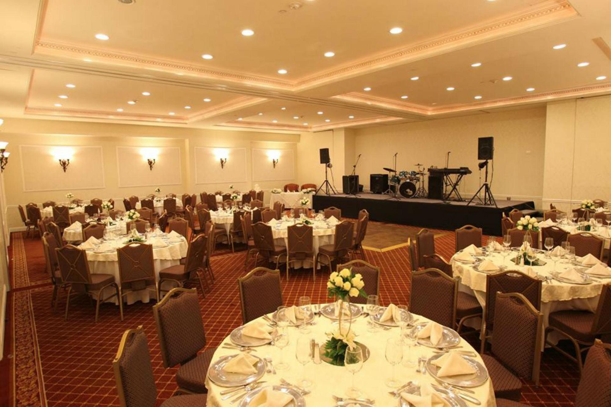 Safi Royal Luxury Valle San Pedro Garza Garcia Zewnętrze zdjęcie The ballroom