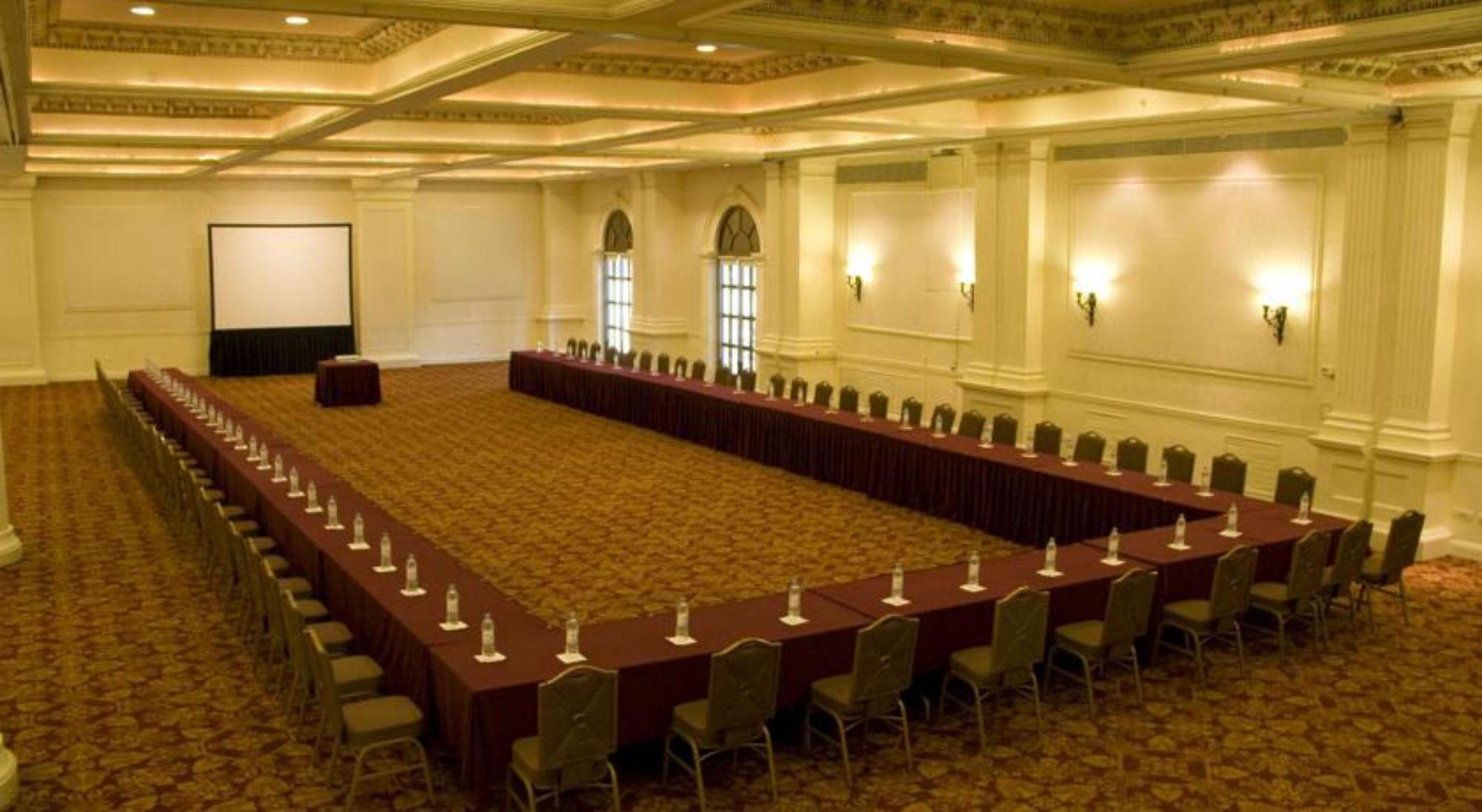 Safi Royal Luxury Valle San Pedro Garza Garcia Zewnętrze zdjęcie The ballroom